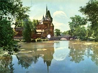 Ein Bild, das Baum, drau�en, Wasser, Fluss enth�lt.

Automatisch generierte Beschreibung