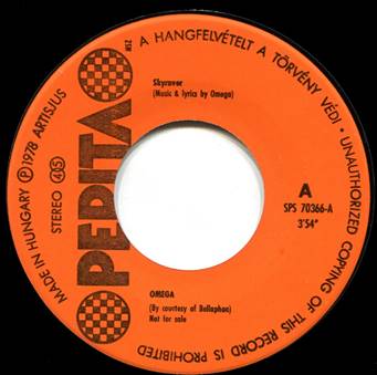 Ein Bild, das Elektronik, Ger�t enth�lt.

Automatisch generierte Beschreibung